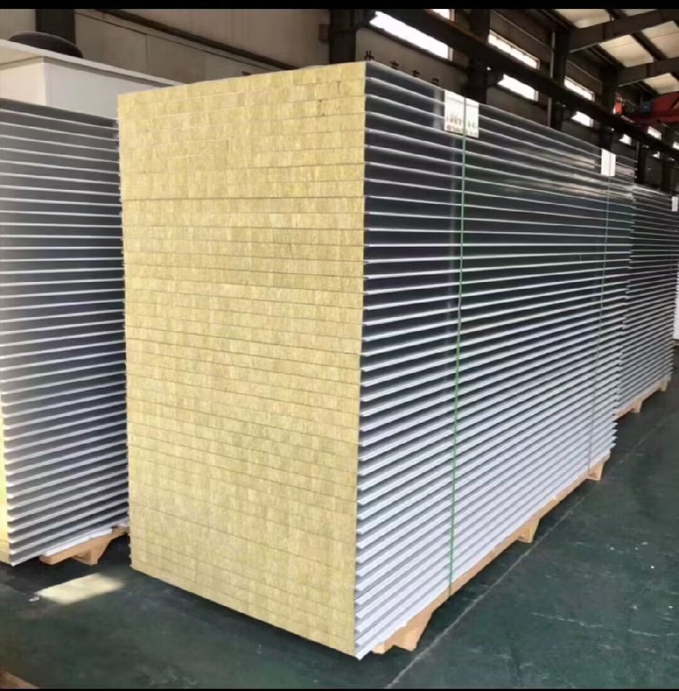 倉(cāng)庫(kù)一角